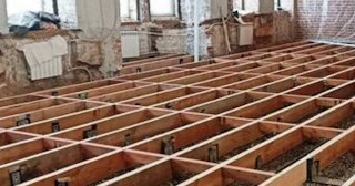 Демонтаж деревянных перекрытий - Качественные услуги в Нижнеудинске от Сварной-Нжк от 716 руб.