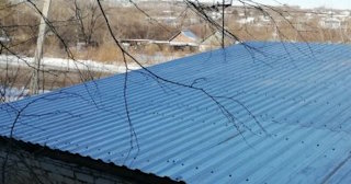 Демонтаж поликарбоната с крыши в Нижнеудинске - услуги по доступной цене от 614 рублей