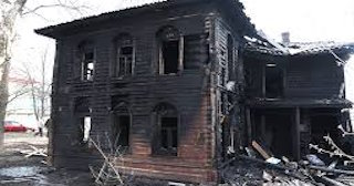 Демонтаж дома после пожара в Нижнеудинске - Быстро и надежно от Сварной-Нжк от 2148 рублей