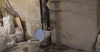 Демонтаж сантехкабины в панельном доме - цена от 1023 рублей | Сварной-Нжк